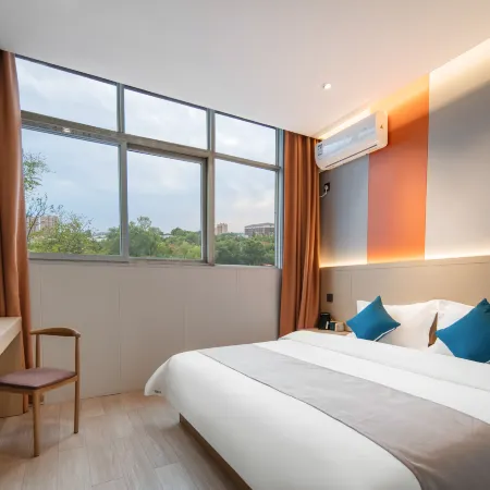 Xinzheng Mike Hotel (Zhengzhou Vocational College of Technology) Отели рядом с достопримечательностью «Синхайская больница»