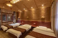 Dunhuang Youmeng Inn (Mingsha Mountain Crescent Spring Scenic Area East Gate Branch) - Inns