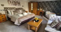 Black Bull Inn, Moffat Отели рядом с достопримечательностью «Заказник Дайк Фарм»