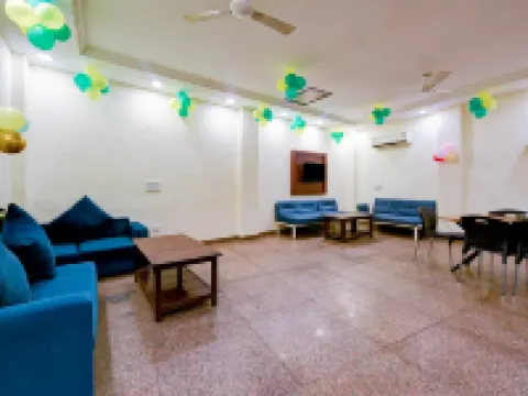 Hotel Edission View --Near Delhi Airport Hotel di New Delhi