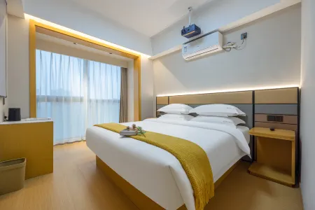 Junlan Li Feng light luxury hotel（Cixi Hangzhou Bay Century City store） Отели рядом с достопримечательностью «Ningbo Engineering College»