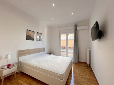 WSD Athens Cozy 2BD Apt with Bal Near Attiki Metro Hotel di West Athens