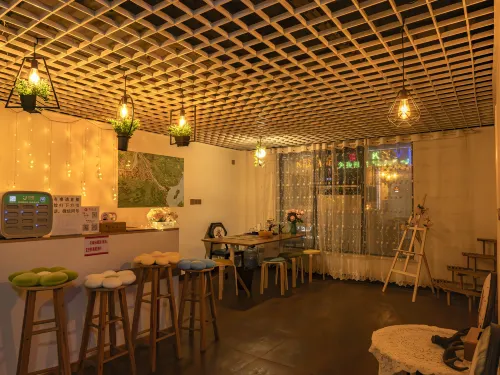 Mingtaoju Theme Inn - Posadas