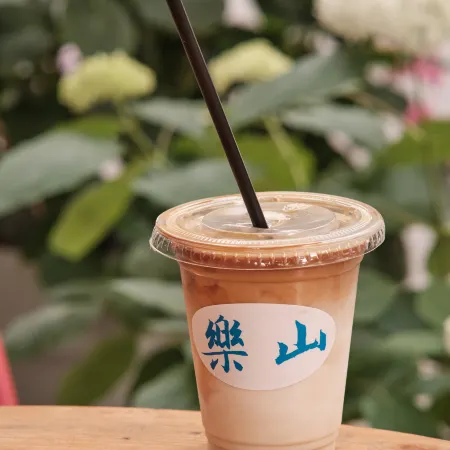 Yashangyinting Hotel [The first choice for overseas tourists]