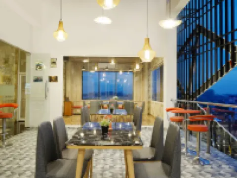 Front One Hotel Sragen Hotel di Sragen