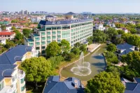 Venice Holiday Hotel Hotels in Kunshan Yangcheng Lake