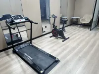 Eve Beauty Hotel (Huimin Street - Bell Tower Metro Station Store) - ที่มีฟิตเนส