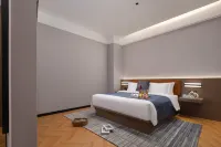 Bole Donggang Pearl Hotel