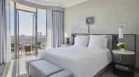 Beverly Wilshire, Beverly Hills, A Four Seasons Hotel - balcony