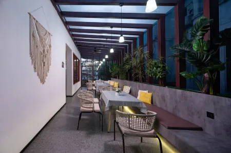 Shenzhen Banxia Inn (Xichong Beach Observatory Branch) Отели рядом с достопримечательностью «Международная прибрежная туристическая зона Сичонг»