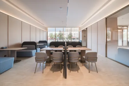 HanTing Hotel (Chaoyang Jianping Bus Station)