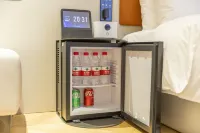 RomanticSeason BlueDiamond Hotel (Shenyang YouthStreet Subway Station Shenyang North Station Branch) Hotels near Marshal Zhang's Mansion Museum