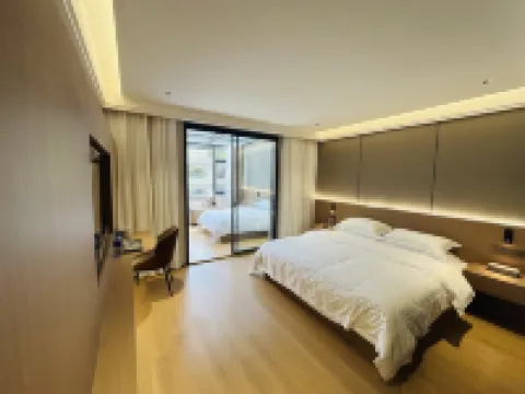 Songpan Mingliang Business Hotel