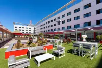 Alexandre Hotel Frontair Congress Hotels near RCDE Stadium