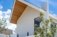 Bangtao Modern and Bright Pool Villa Hotels in 