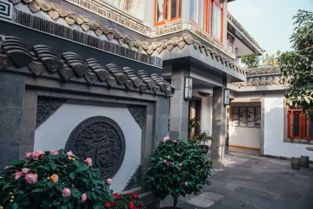 Wenliang Inn (Yangzhou Dongguan Street Branch) Отели рядом с достопримечательностью «Fuyuan Garden»