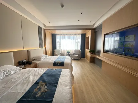 Yuegang Hot Spring Hotel Отели в г. Сицзи