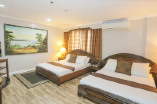 Holiday Plaza Hotel - Cebu