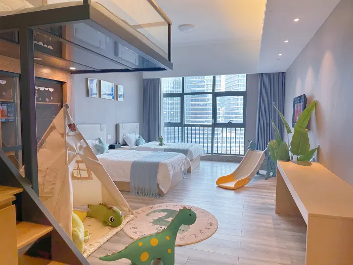 Qingcheng Smart Apartment (Zhuhai Gongbei Zhong'an Plaza)