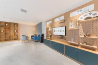 如家驛居飯店（許昌雙龍湖店） - 2 星級