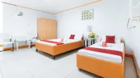 RedDoorz @ Western Highway Lodge Hotel Hotels in Marabut