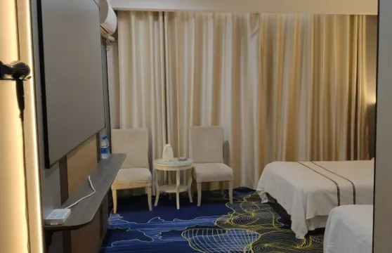 威信柒琦大酒店