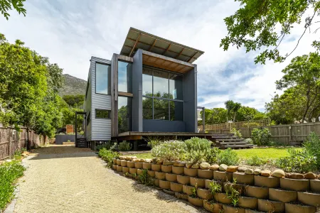 Luxury Eco Villa, HoutBay, Cape Town, South Africa Отели рядом с достопримечательностью «Хаут-Бей»