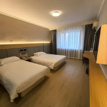 Jinjiang Star Fashion (Harbin China Baroque East Friendship Road Store) Отели рядом с достопримечательностью «Jingyang Pedestrian Street (Daxin Street)»