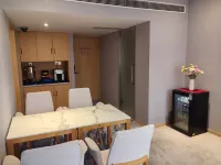 City Hotel - bar