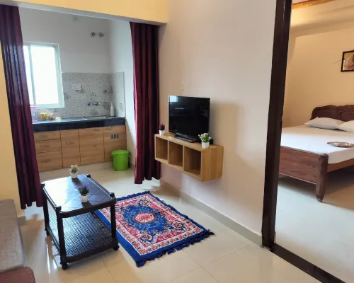 Serene & Luxurious One BHK Flat In Bodhgaya Hotels in Bodh Gaya