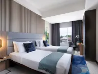 Oakwood Merdeka Bandung Hotels near Merdeka Building