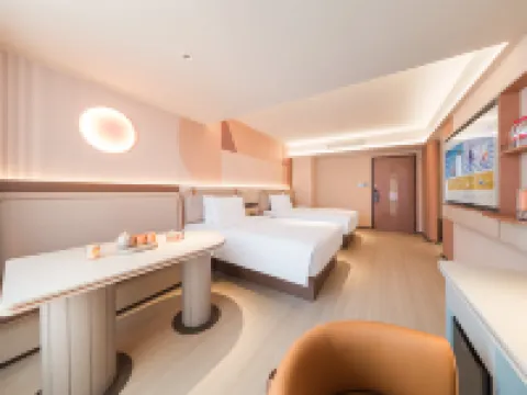 Orange Hotel（Shenzhen North Railway Station East Square） Hotels near Shenzhenbei Railway Station