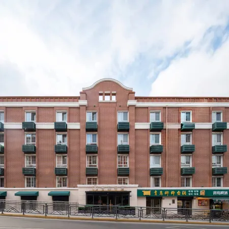 Ruixuan Apartment (Qingdao Taidong Pedestrian Street Beer Street Branch)