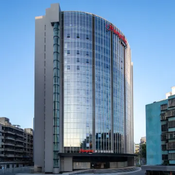 Hampton by Hilton Shenzhen Bao ' an Xin ' an Отели рядом с достопримечательностью «Театр Хайя»