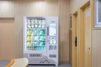 Baiman Hotel (China International Exhibition Center Sanyuanqiao Subway Station)