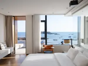 sea scape retreat