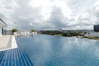 Regatta, Kozi Square Kuching - Infinity Pools
