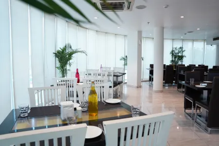 The Theme, Jaipur Отели рядом с Аэропорт Джайпур