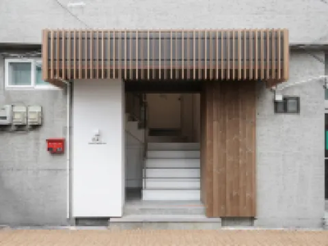 D.A.L Premium Capsule Hotel(WOMAN/MAN ONLY) Hotels near Heunginjimun Gate (Dongdaemun)