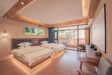 Wengji No.52 Отели рядом с достопримечательностью «The Old Bulang Ethnicity Village of Wenji»