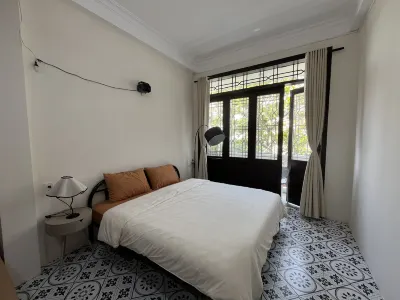 LANNI HOUSE
