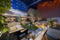 Chengdu Taikoo Li Xunyin Hot Spring Villa