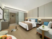 ECHIC Hotel (Guangzhou Zhengjia Plaza Tiyuxilu Subway Station) Hotels near مول تي