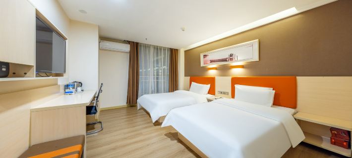 7 Days Premium Hotel (Lanzhou New Area Airport) Hotels in Gaolan County