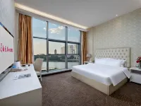 โรงแรมริมทะเลสาบไวท์สวอน โรงแรมใกล้Weishanlu