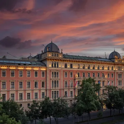 Anantara Palais Hansen Vienna – A Leading Hotel of the World Hotels near Strudlhofstiege