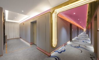 Weihongxing Hotel (Xinhong Square Branch, Yuanzhou Town, Boluo County, Huizhou)