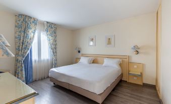 Residhotel Golf Grand Avignon