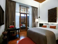 The Lake Garden Hotel Nay Pyi Taw - MGallery Collection - Pools