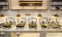 Gaoshan Liushui Hotel, Hejin City - breakfast